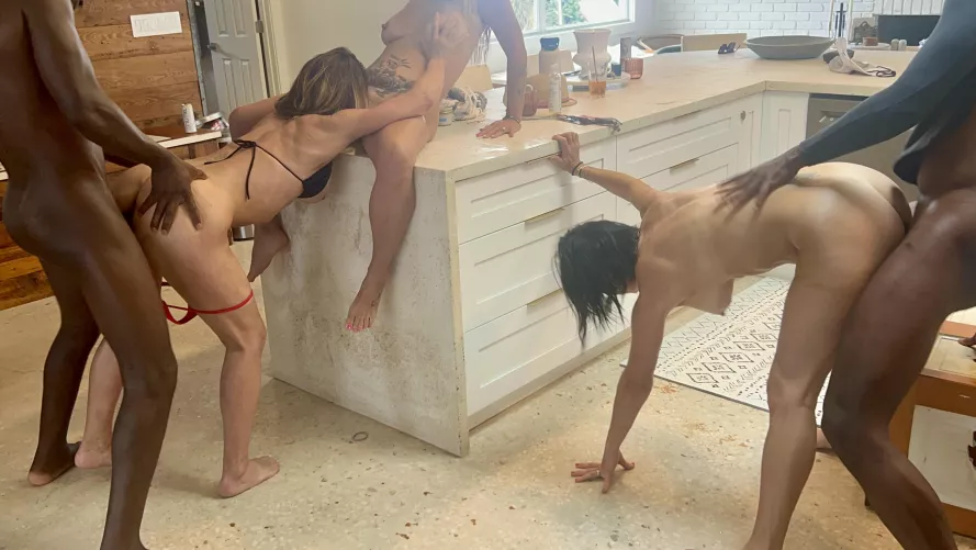 I met up with my girlfriends for a nice weekend away and we found these two lovely gentlemen that made it even better.