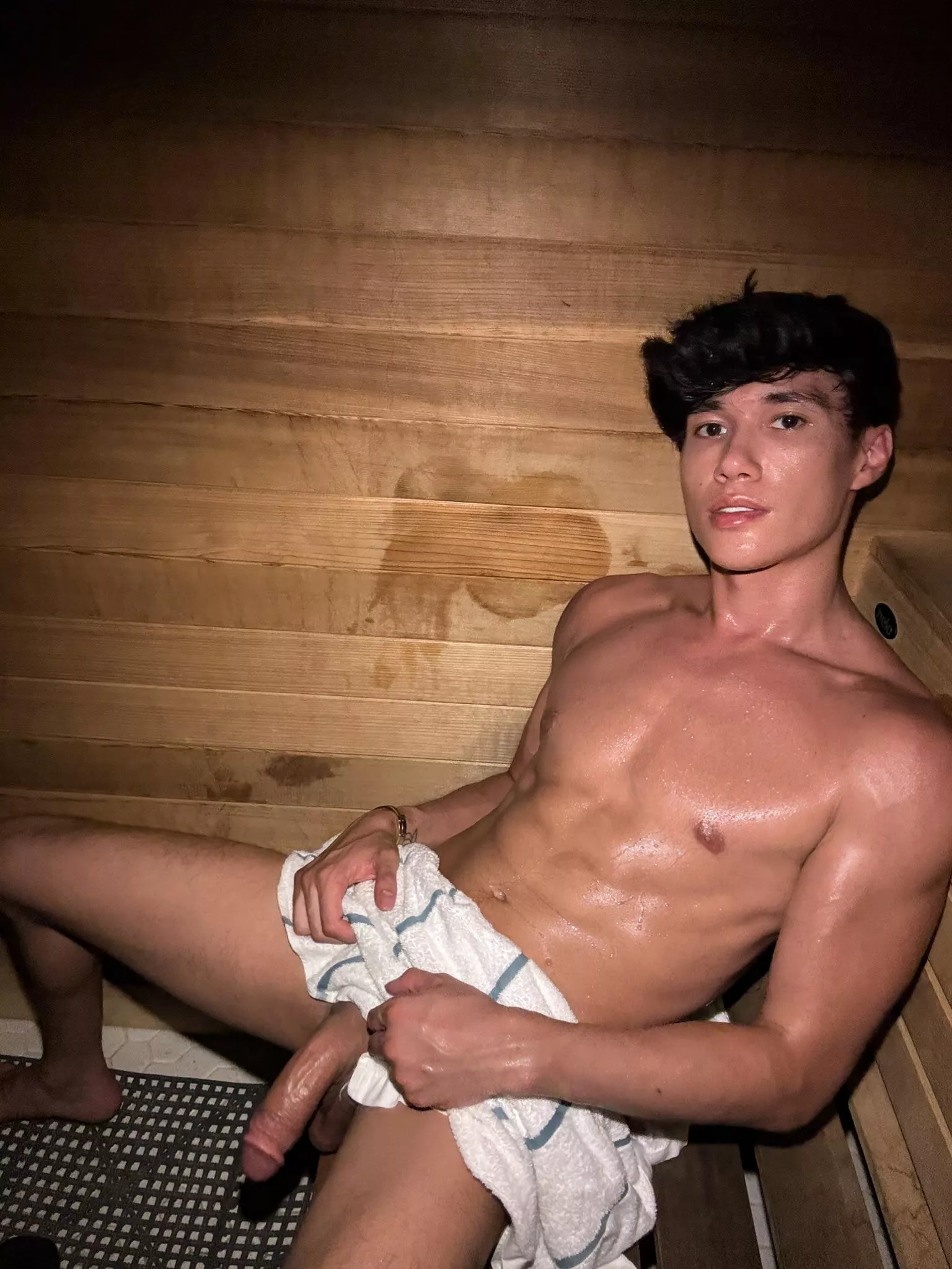 I wanna make you sweat 