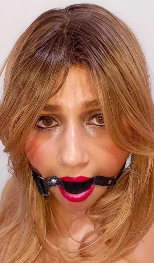 Apart from a gag, what else can I wear in my mouth?