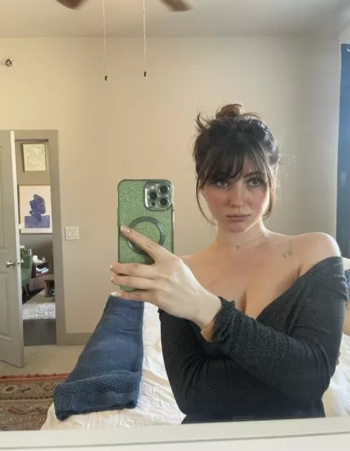 Convince me to get nipple piercings
