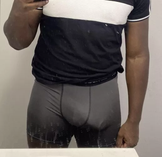 Gym locker room (26)