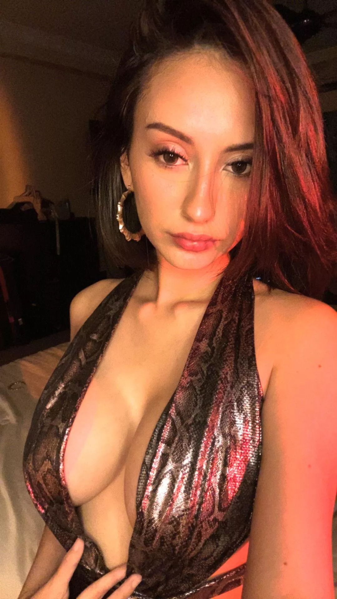 Let me make you happy with my boobs