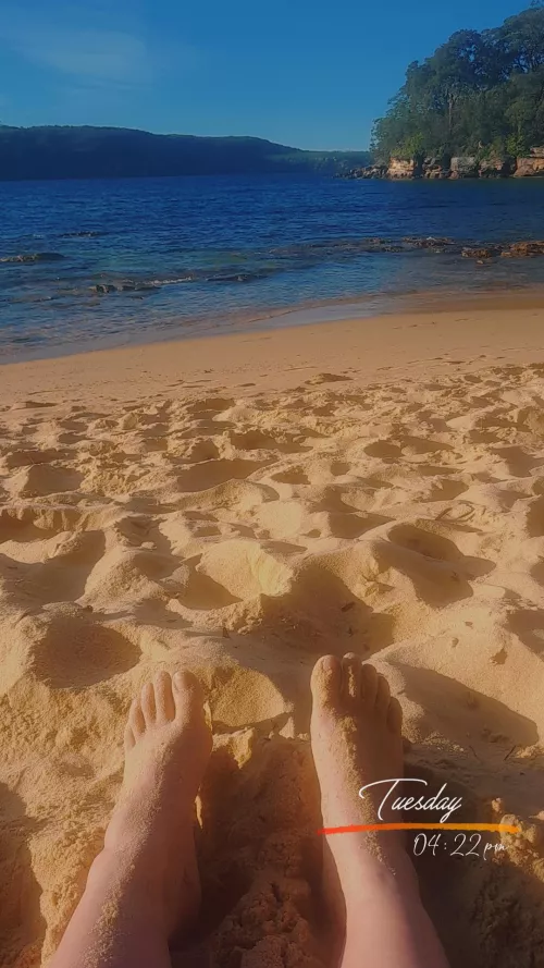 Maybe this shot shows enough of the beach.