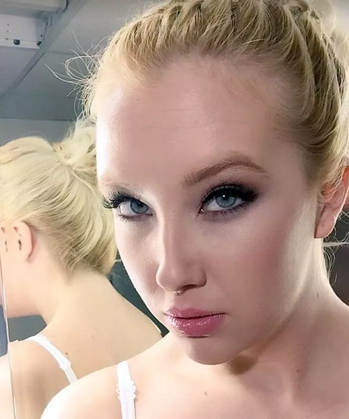 Samantha Rone -- still the best eyes in the biz