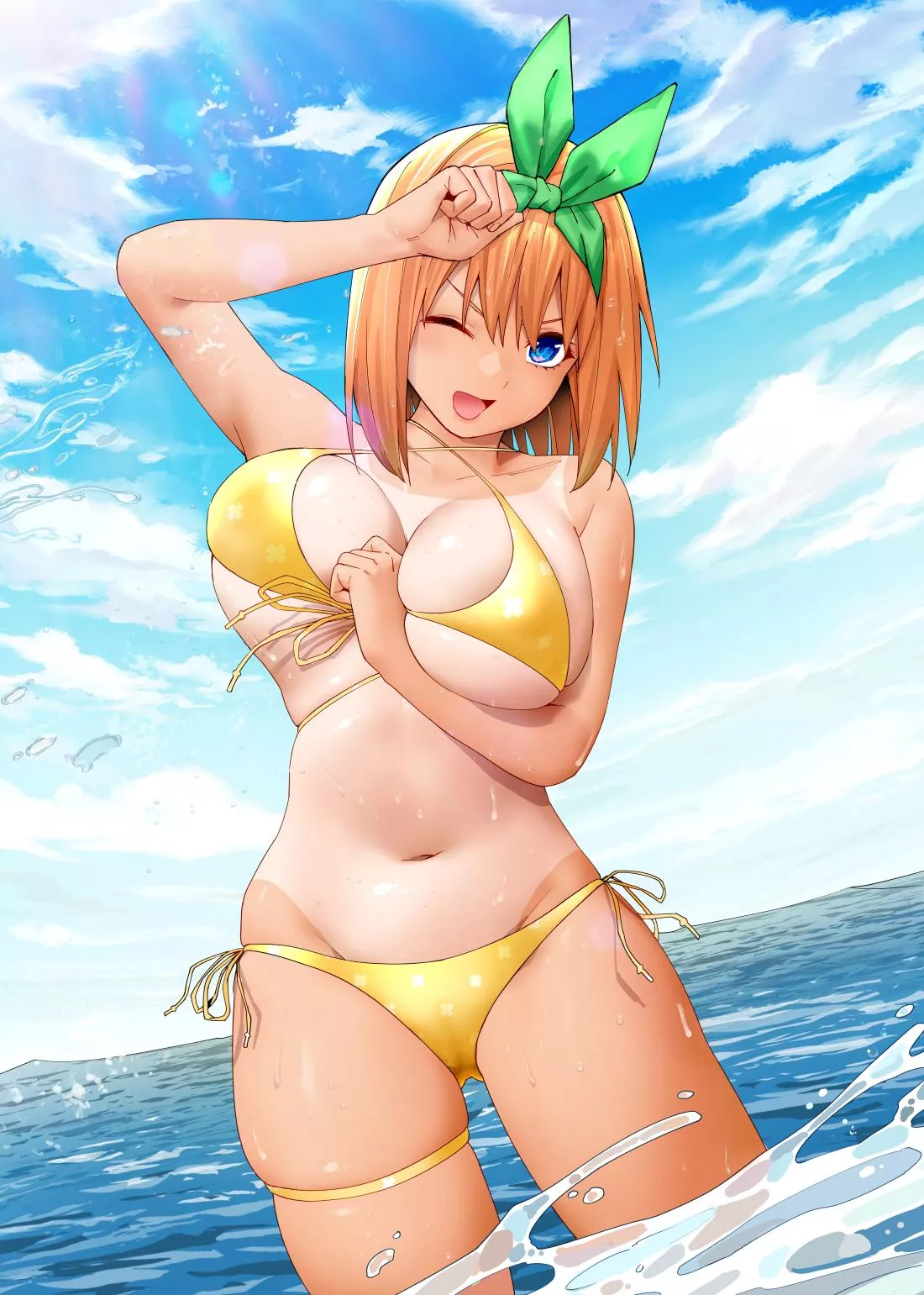 Sexy Tanned Yotsuba Wearing Her Tight Bikini [Quintessential Quintuplets]