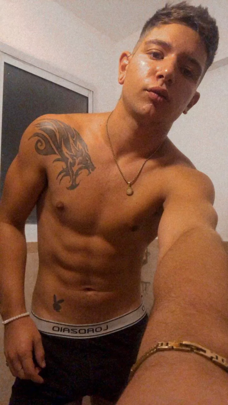 Would you dare to take off my boxers? Are you able to seduce me until you achieve it?