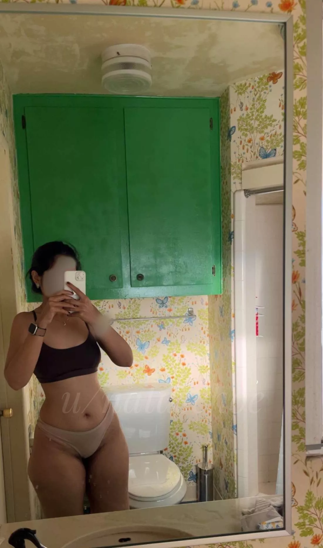 A cutesy place [f]or a selfie 