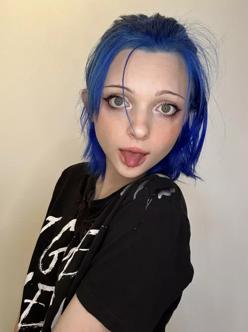 I need someone to take advantage of me right now