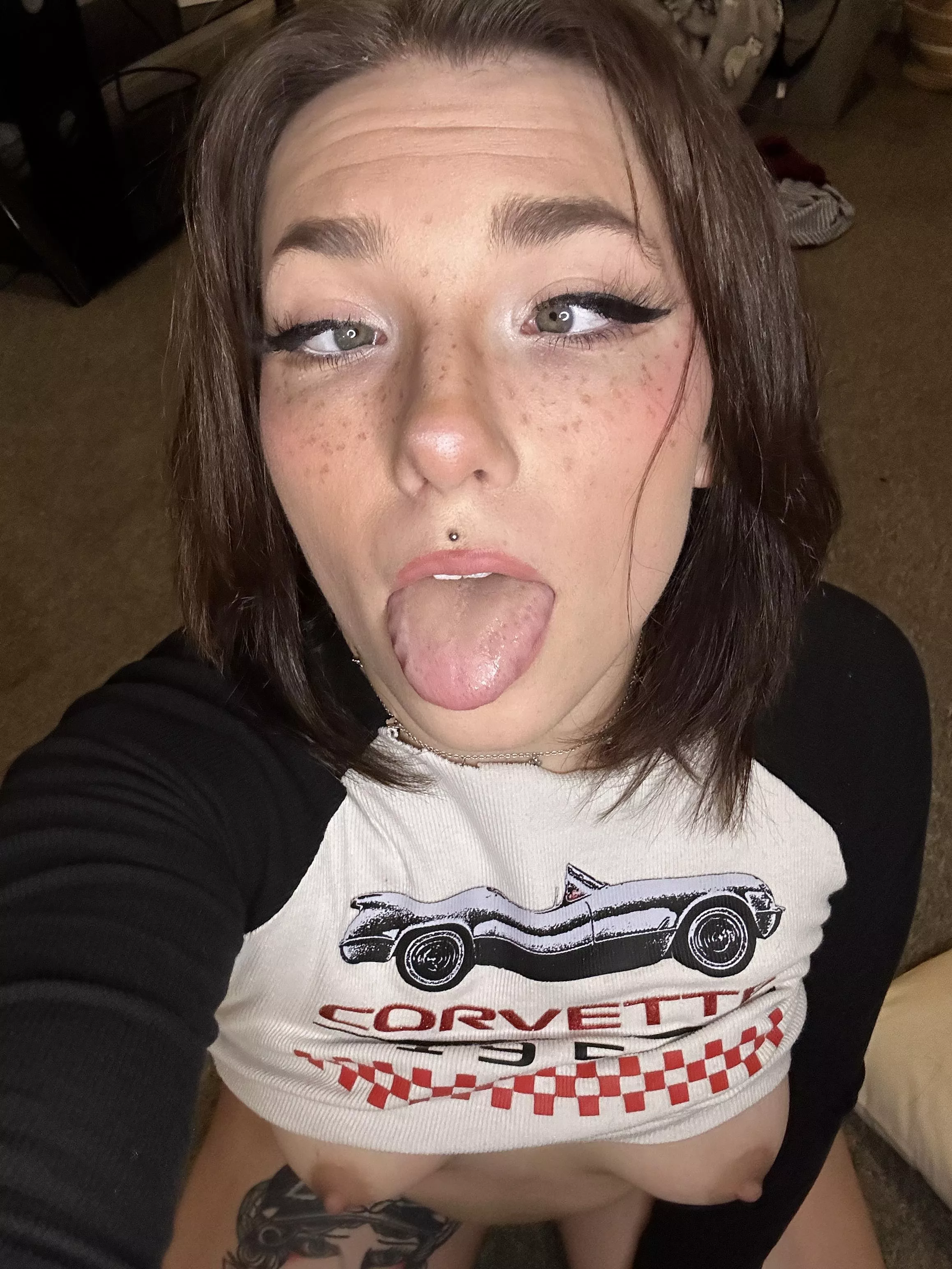 I stuck my tongue out, get your dick out