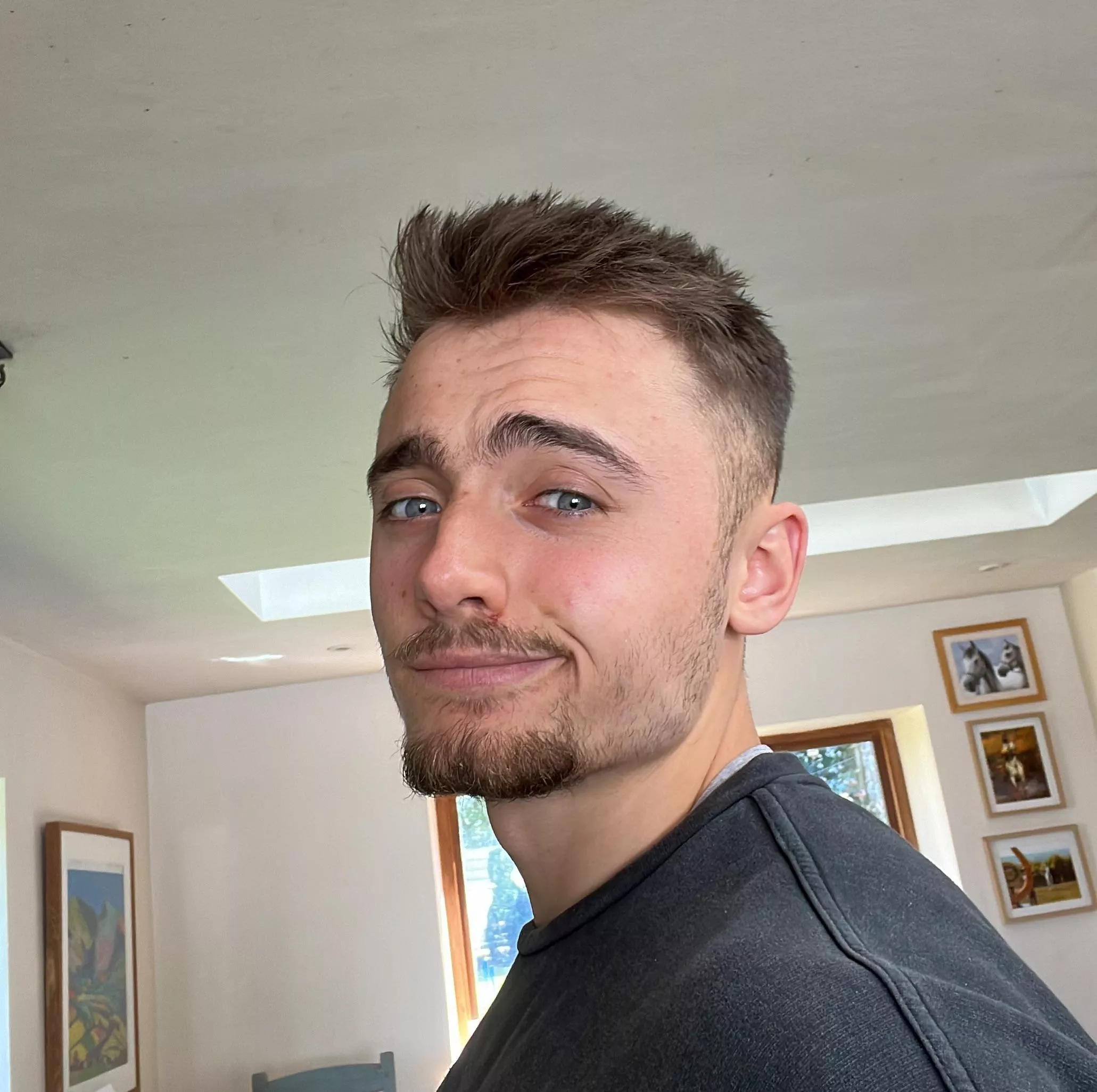 Just saying hey 👋 