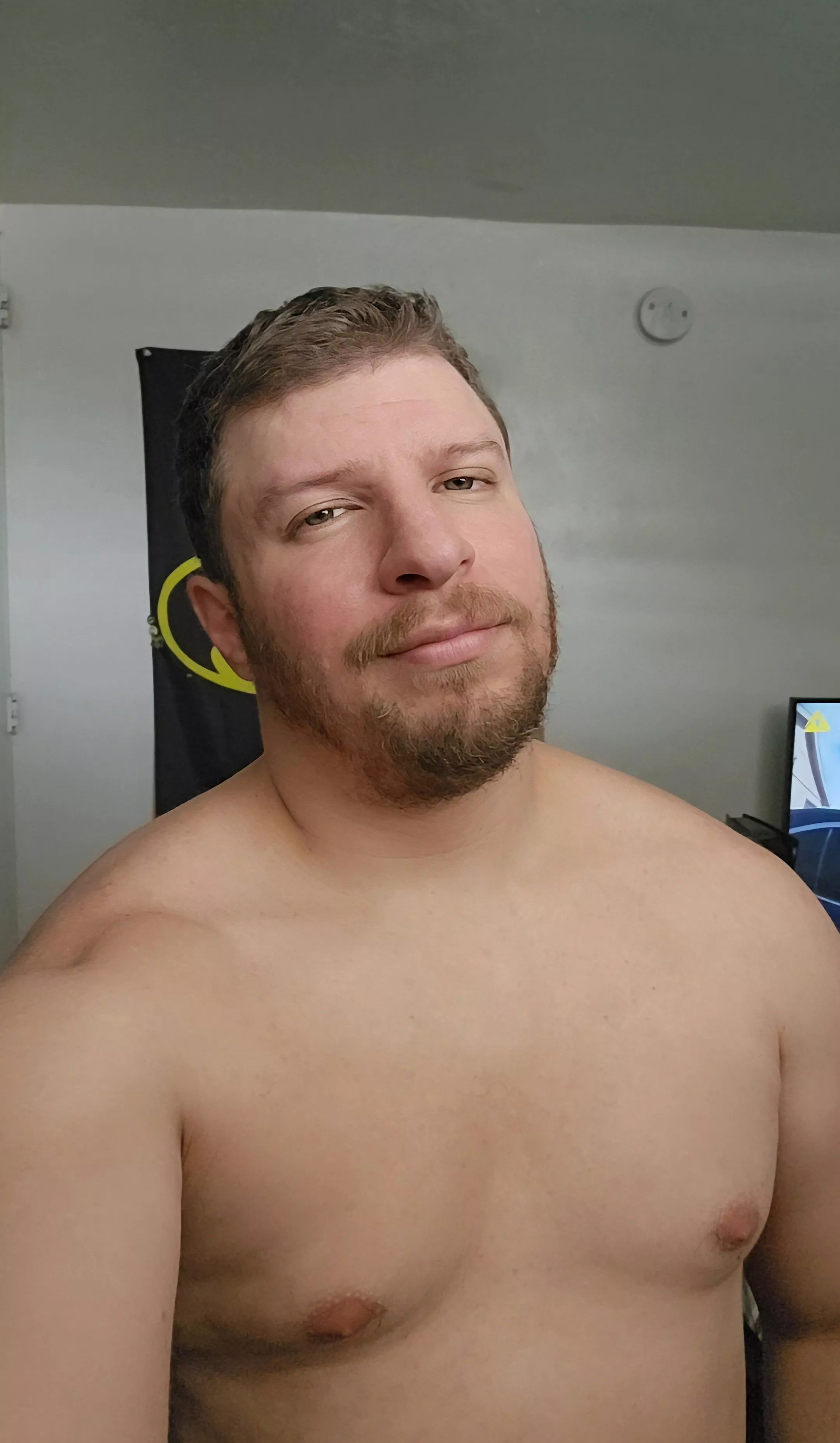 Just turned 32 and looking my best