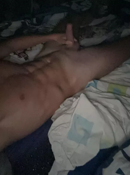 M18 sub looking for dom master