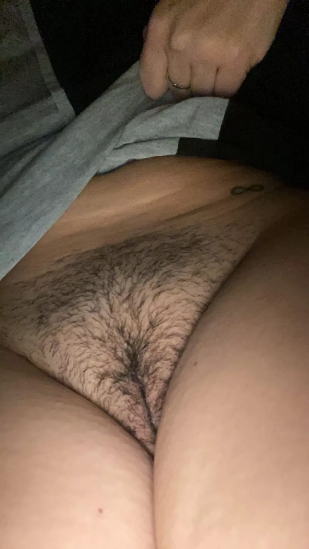 my pussy looks like bart simpsons mouth lmao 