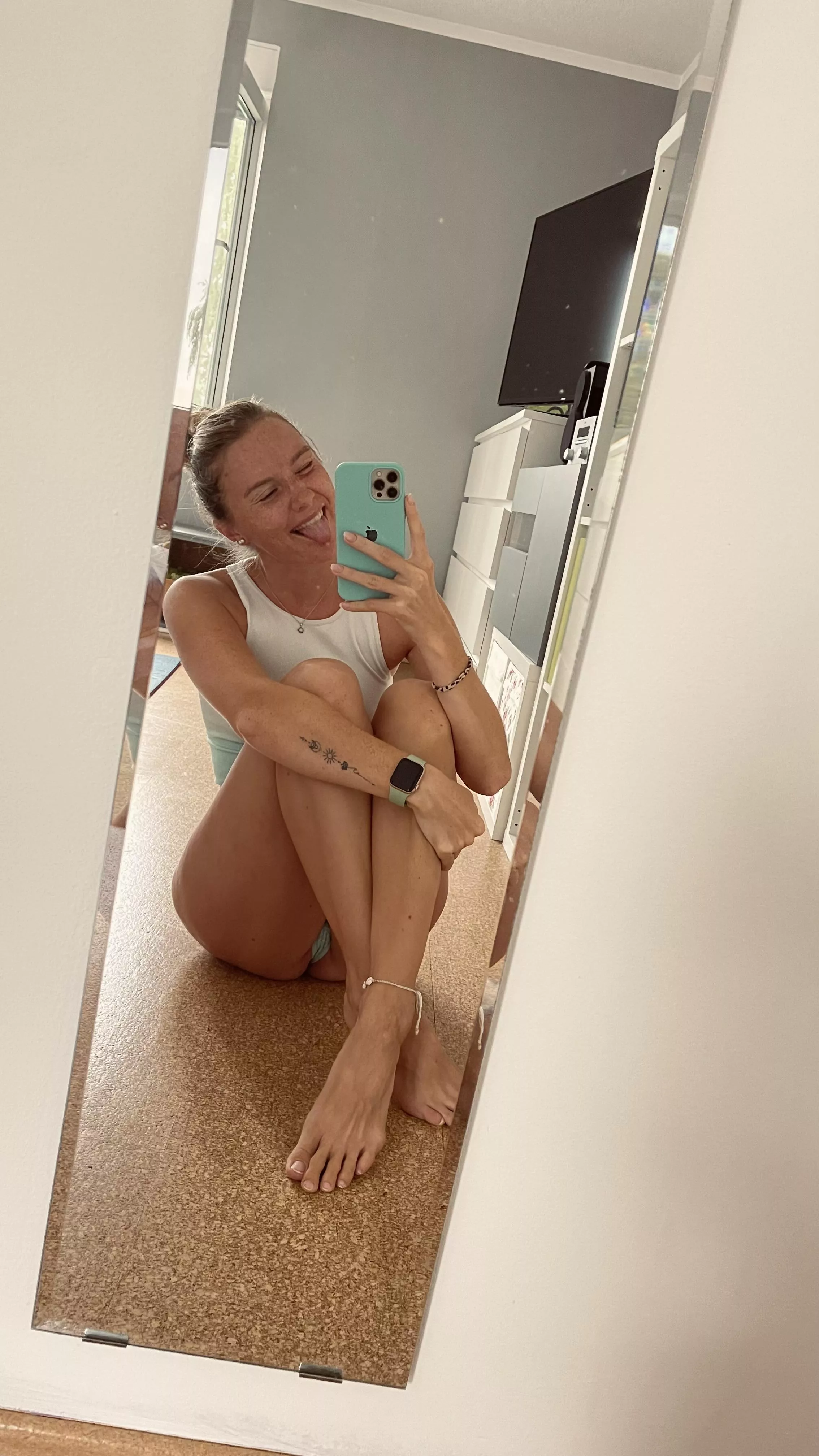 The ideal fuckdoll body