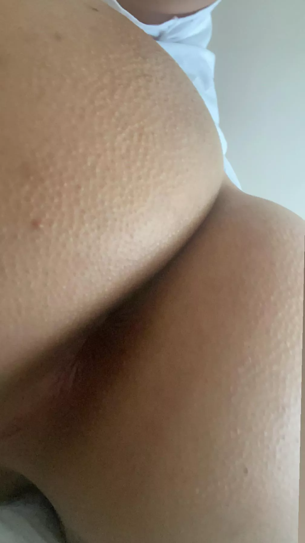 18 who wanna eat me out