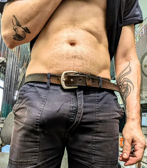 (42) (getting) hard at work 