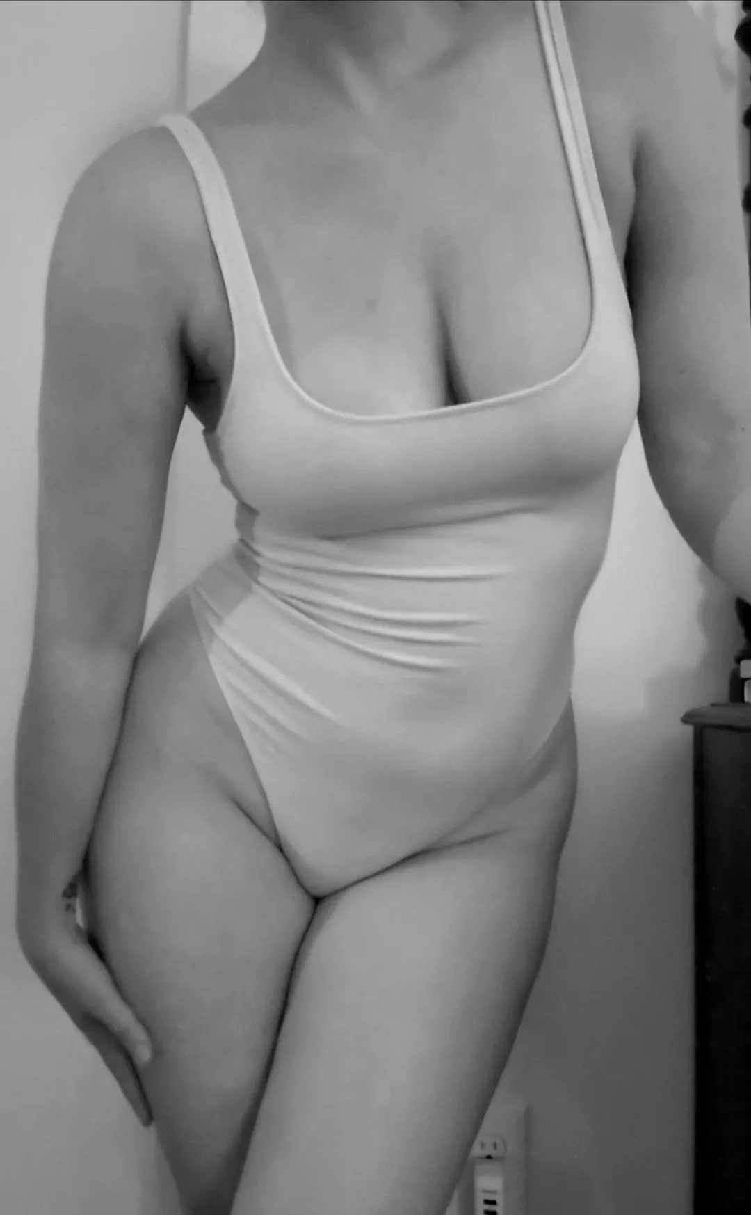 A bodysuit is always a classy option 