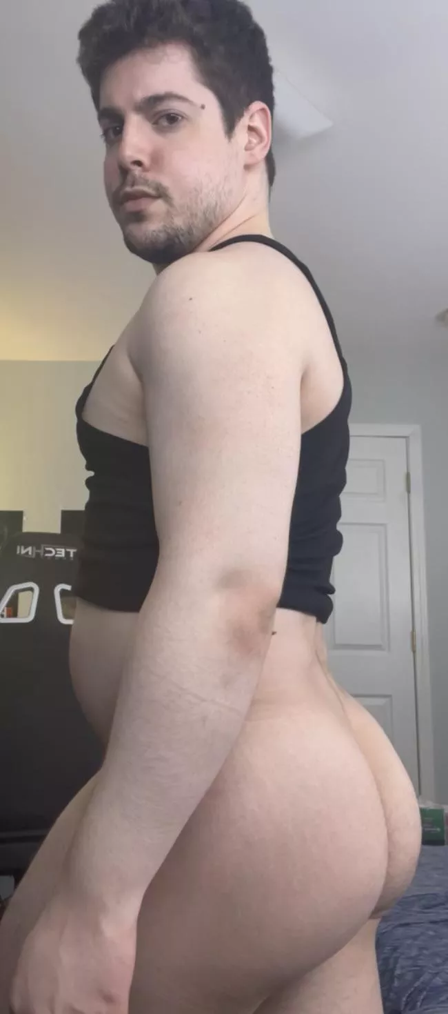 Heavy legs and heavy cheeks 