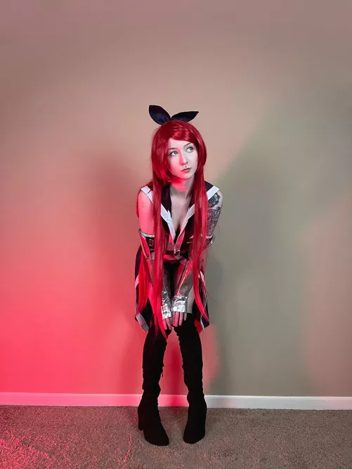 I hope you like my Erza cosplay!