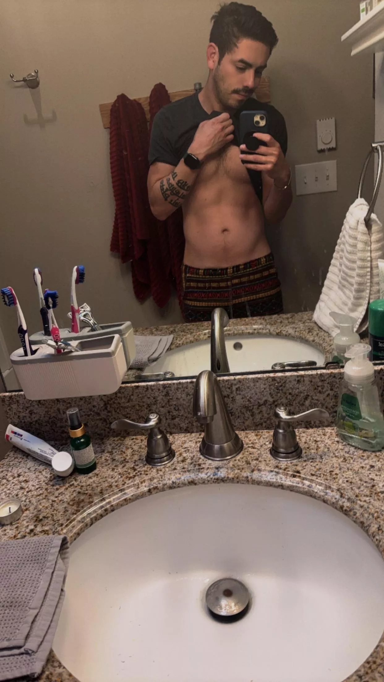 I love working from home 🫶🏼 33M 