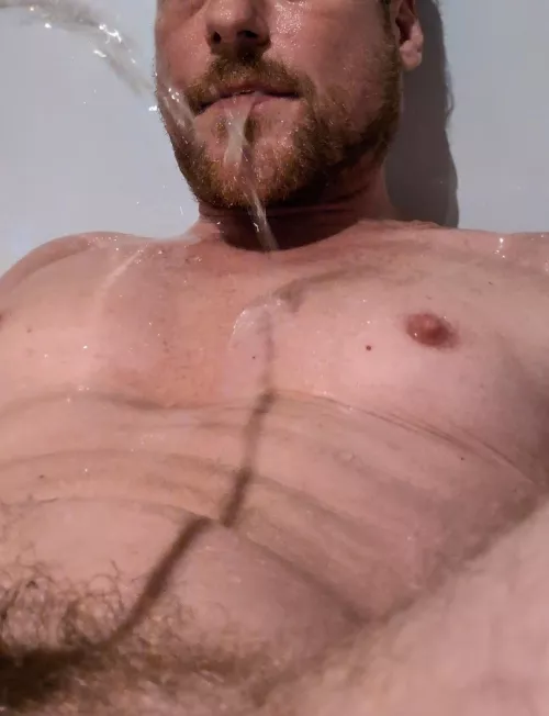 I was very thirsty again. I love it when my mouth slowly fills with piss. Who else?