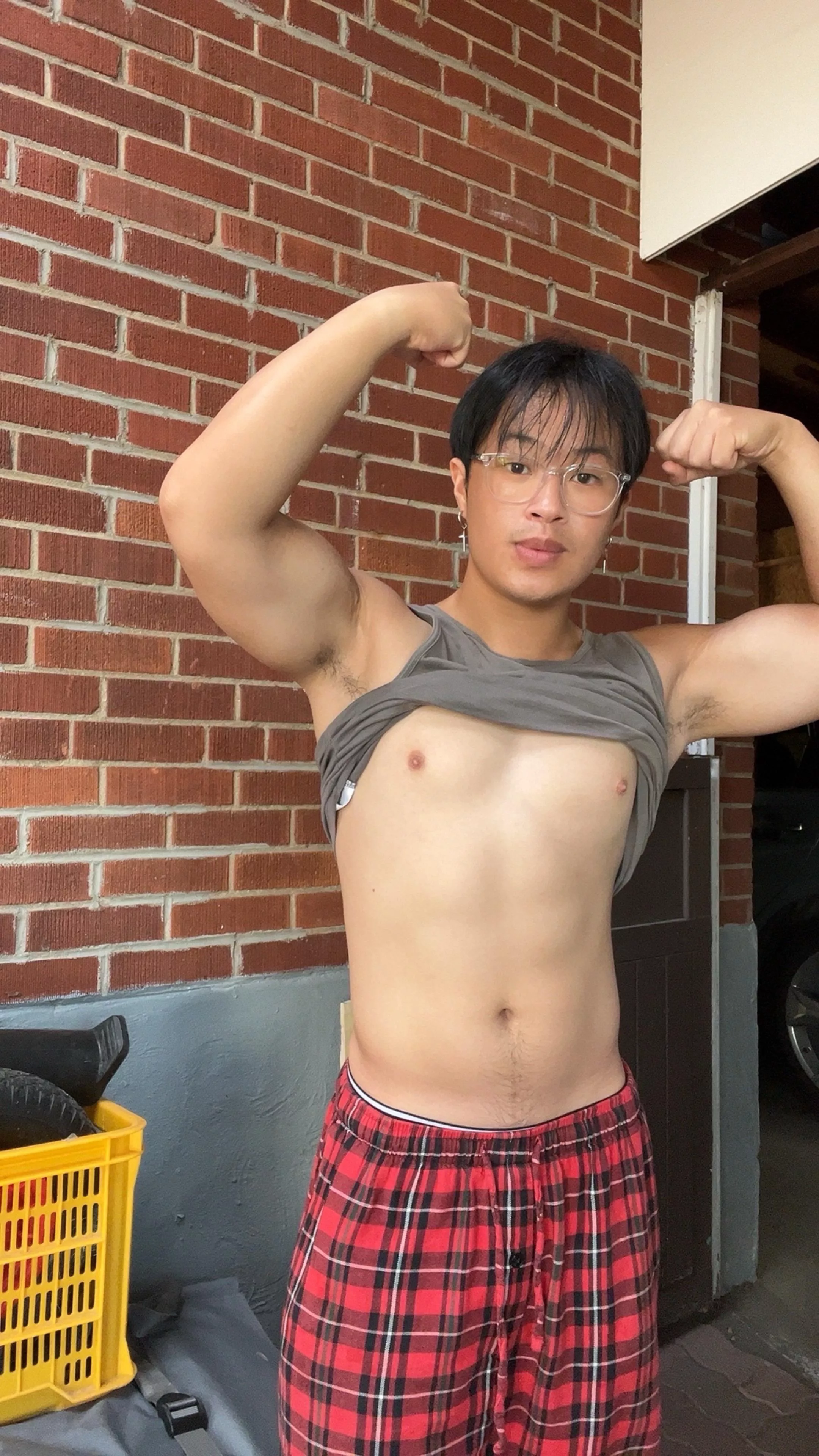 I’m Just A Shy Nerdy Guy 🥺