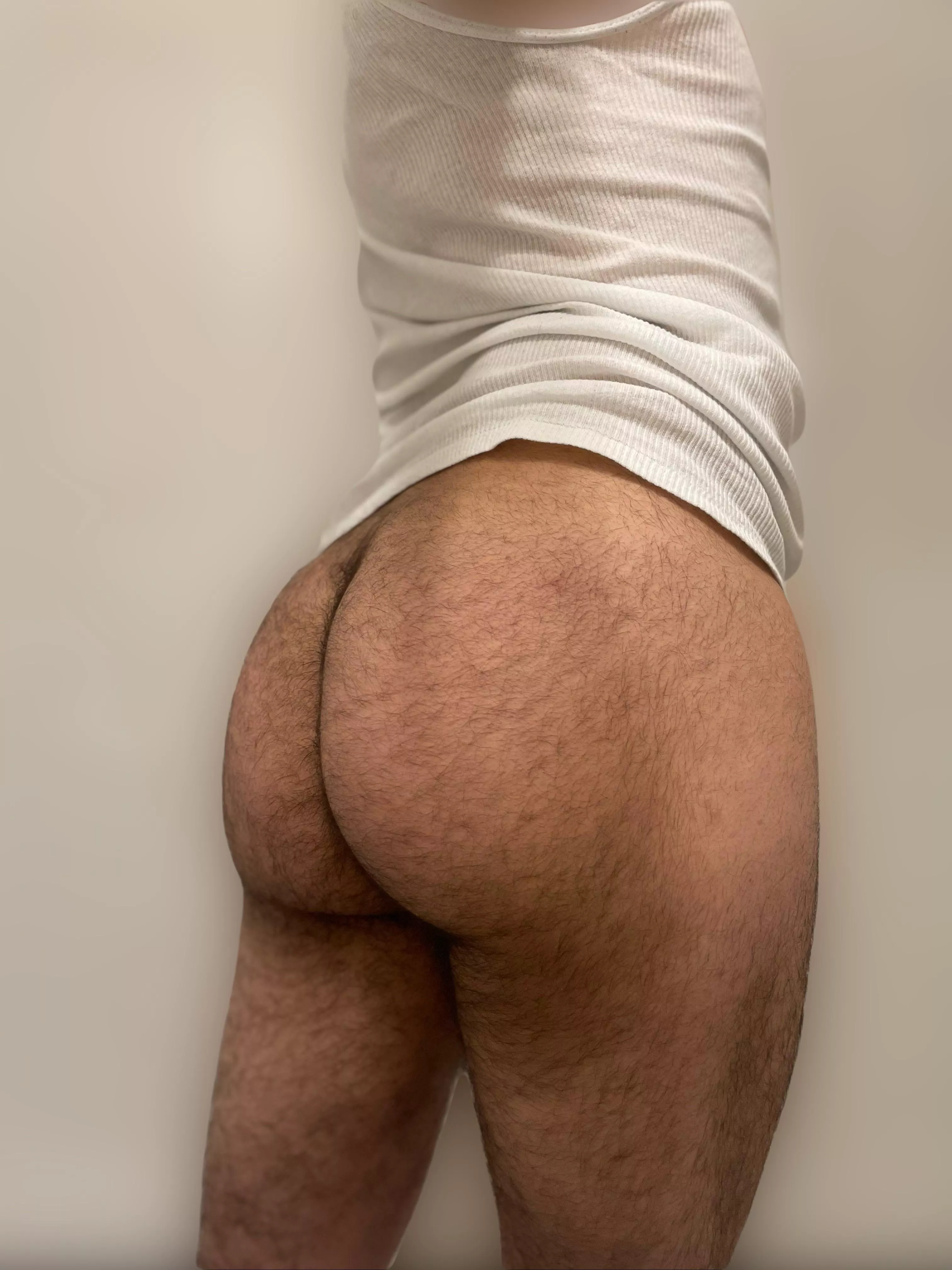 Just woke up 😮‍💨 Good mornin’ reddit