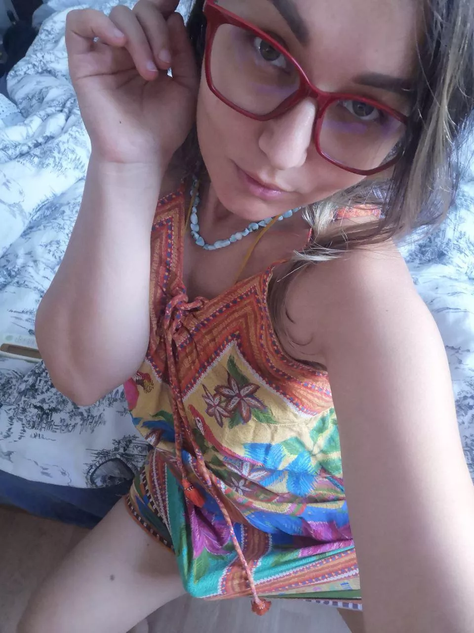 My eyes are up here, down there is just a small surprise I'll have for you after you worship me ;)