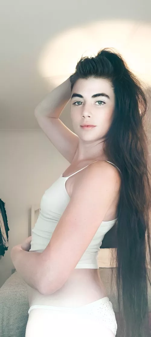 My long luscious dark hair ❤️‍🔥