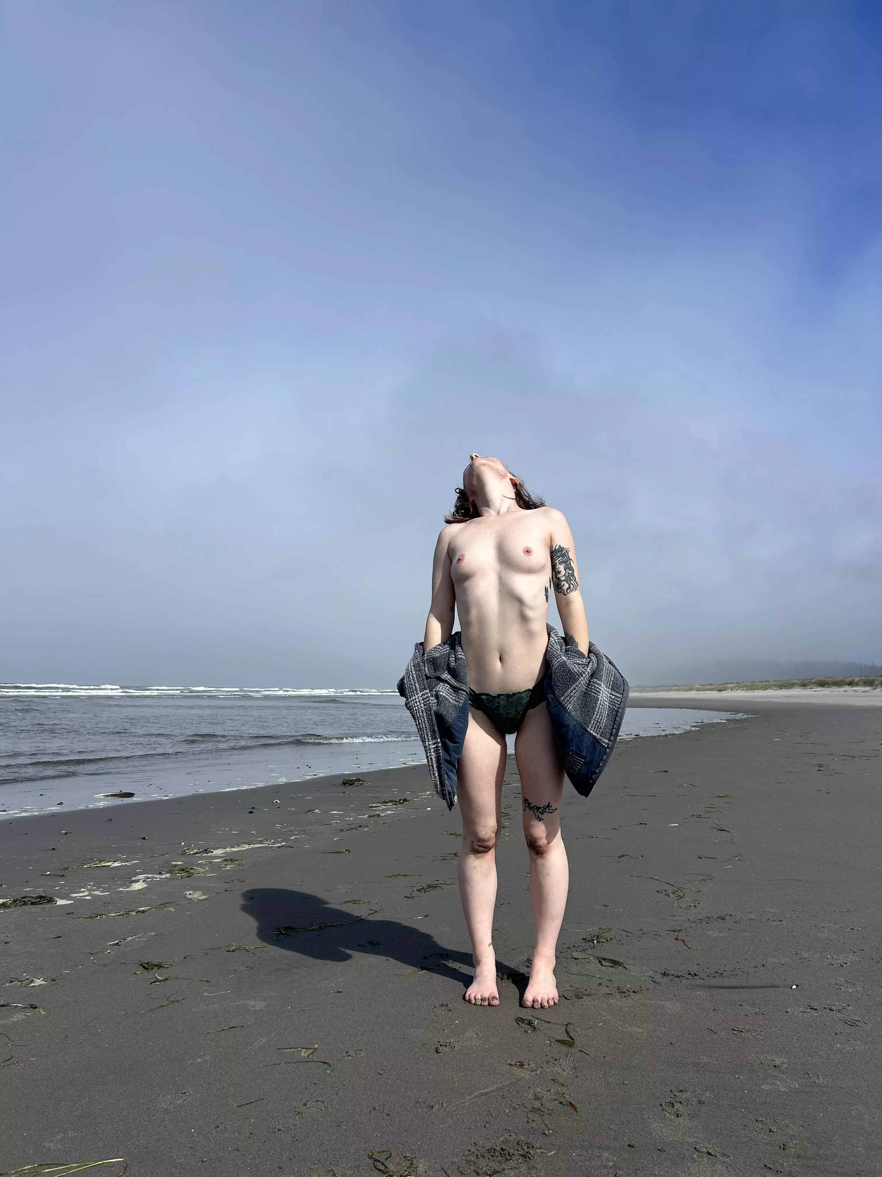 Naked beach day 🤭☀️