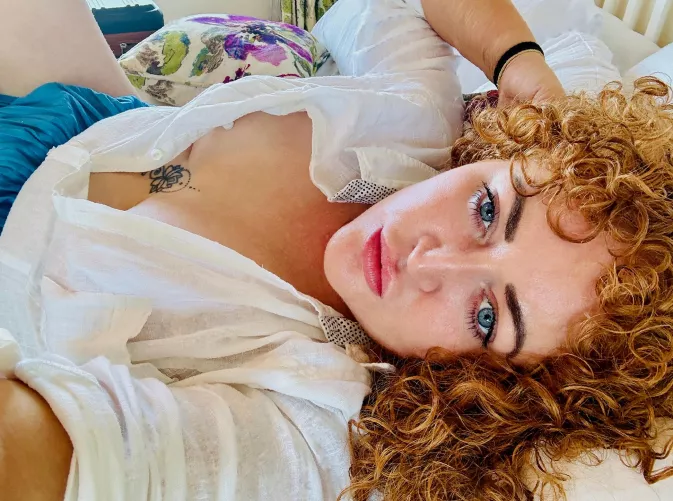 Was hoping you'd undo my final button