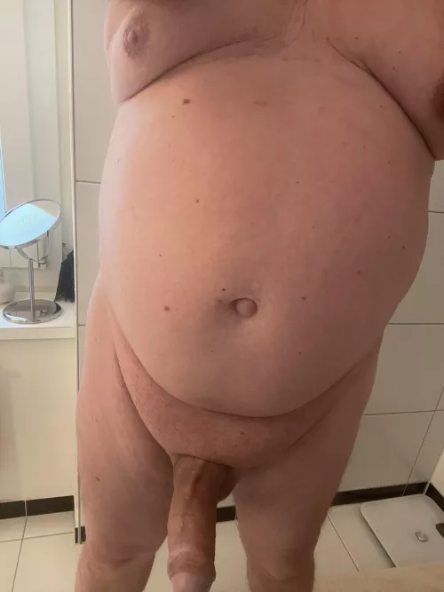 (58) hope you like my dad body? DM me
