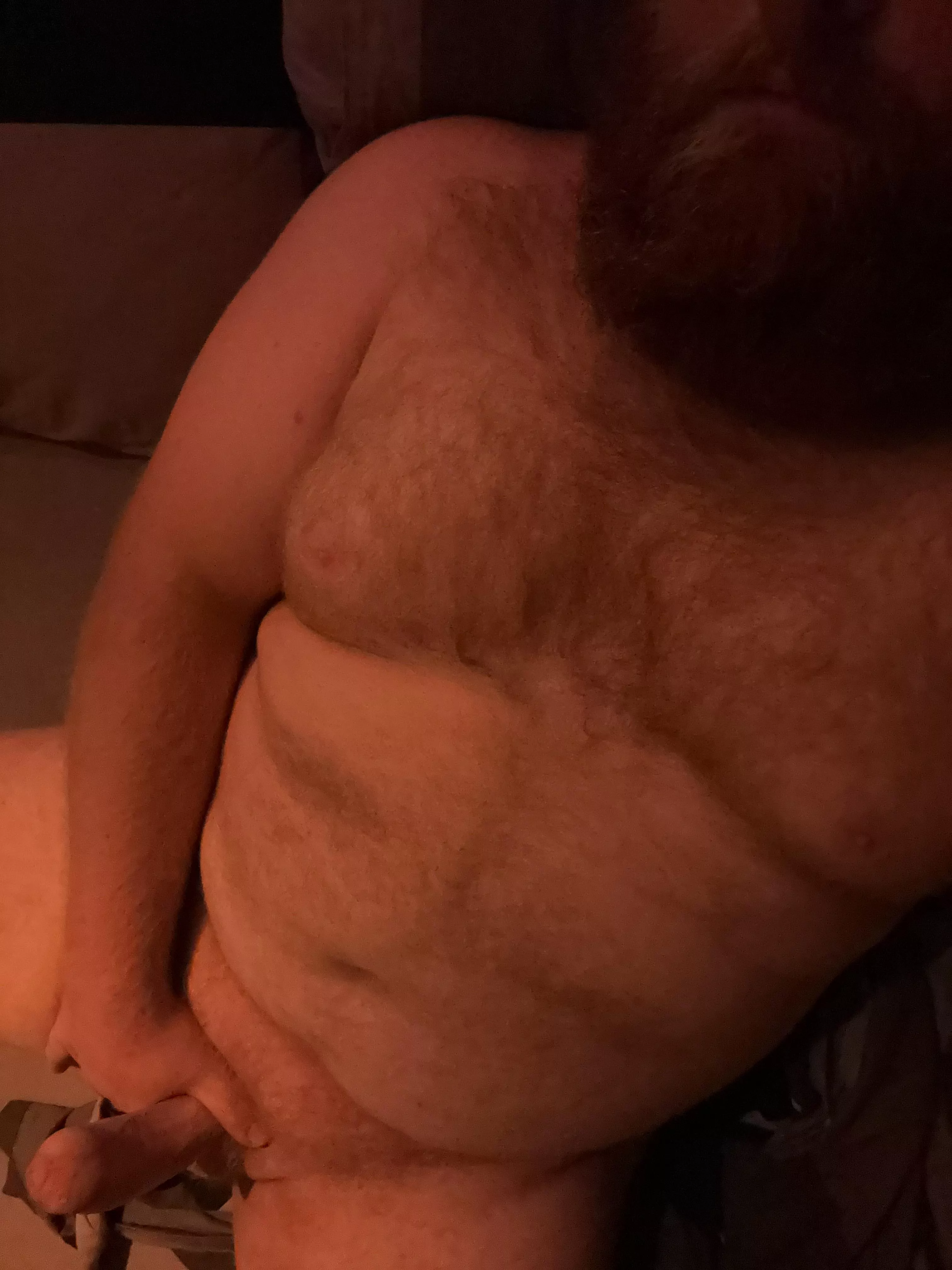 Come lay with me in bed