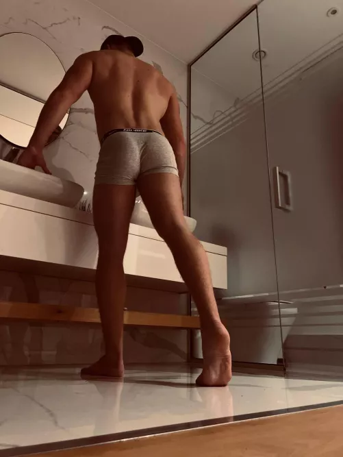 Do you like how it fits on me?