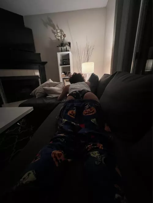 Let's Play At My Place🎮😉