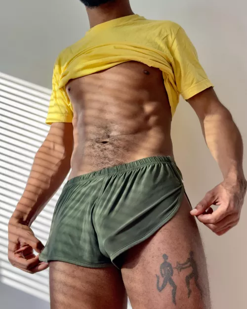 Morning bulge for ya 