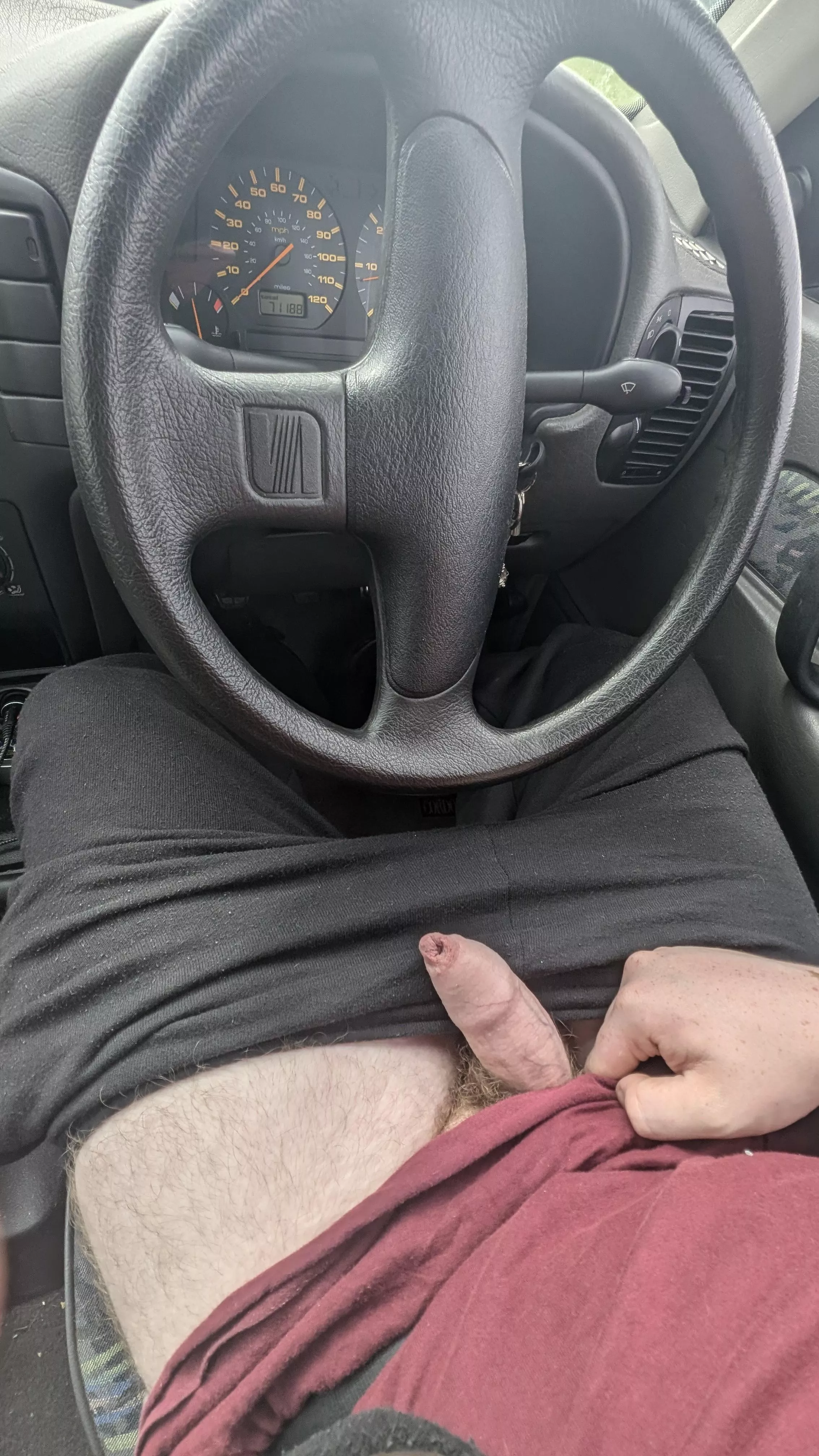 Suck me off while l'm driving?;)