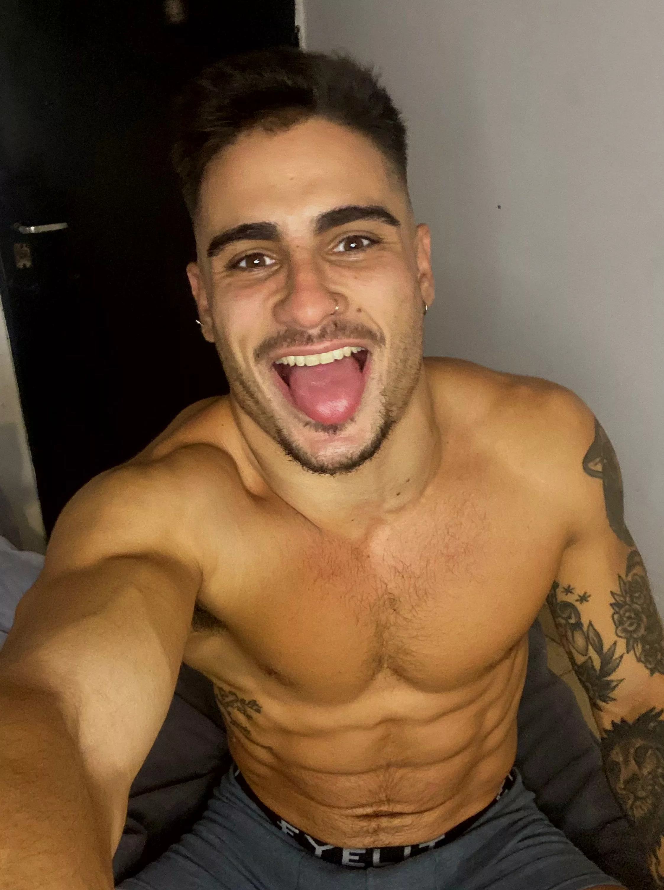 Who wants to join my nsfw gaming marathon? You better bring your A-game!