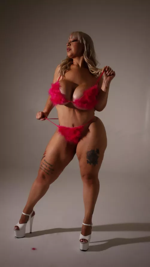 Your favorite Latina bimbo Barbie 