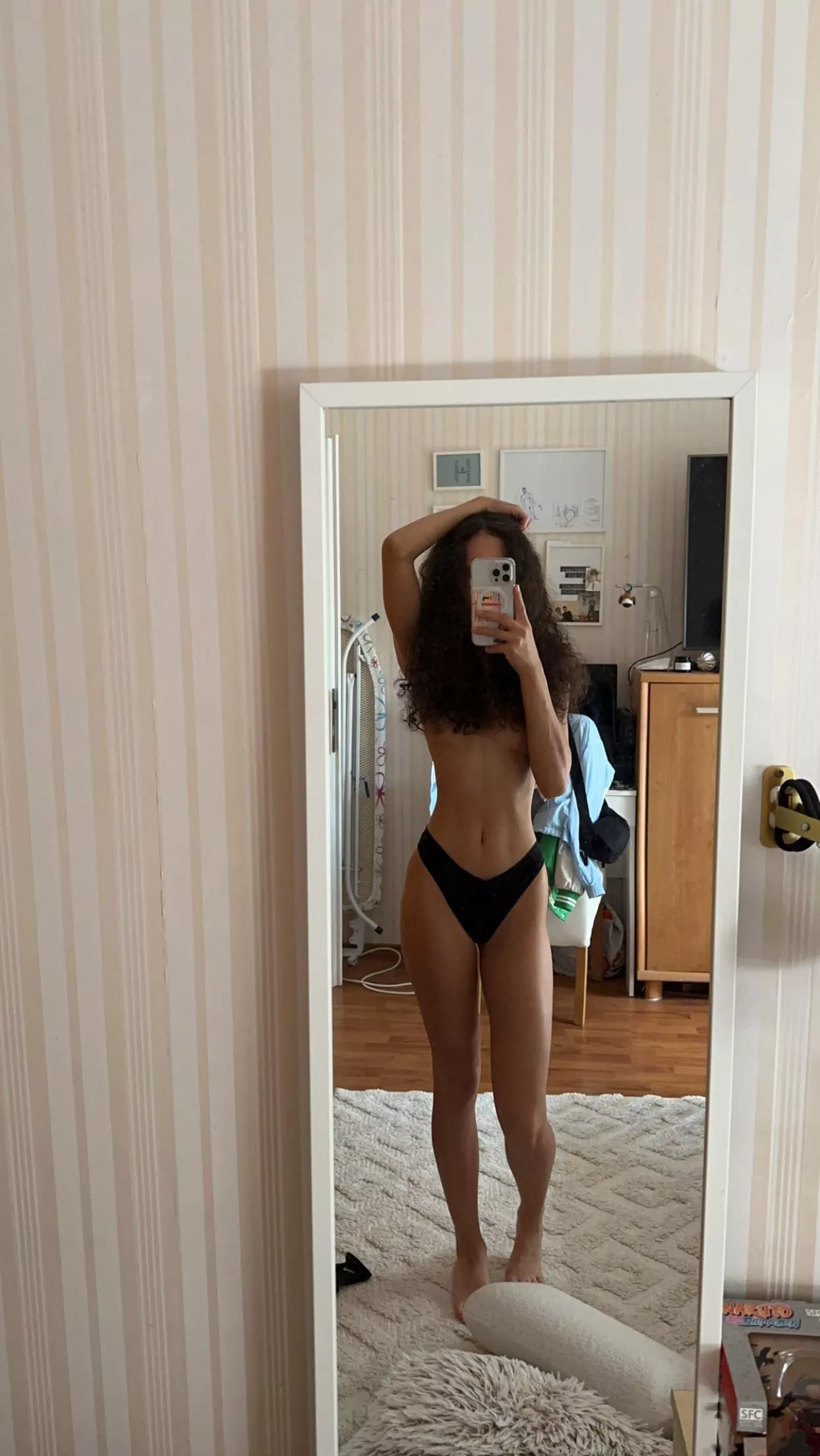 a beautiful young body that looks great in the mirror
