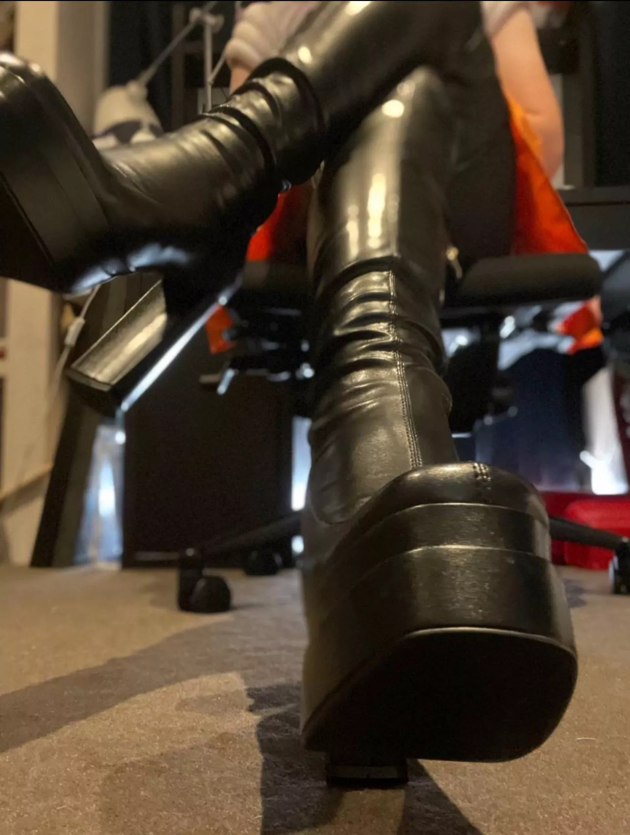 Bet you can’t even fit my heels in your mouth