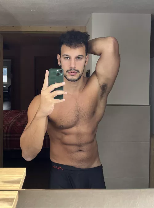 Do you like hairy pits?