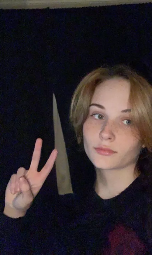 hiii im new here 😚