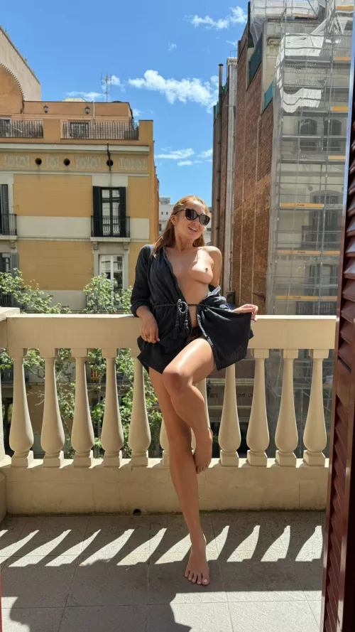 I hope the neighbors weren't looking. 😁😈