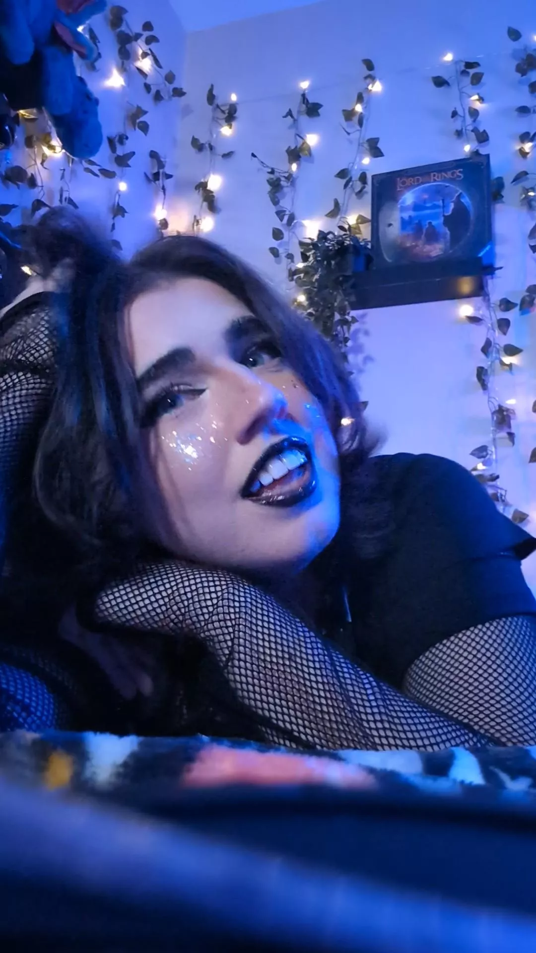 Just a gothy femboy 🖤✨