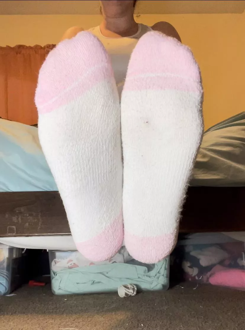 [Selling] Looks like you need a double dose of stinky socks applied directly to the face, STAT! 🤭💕