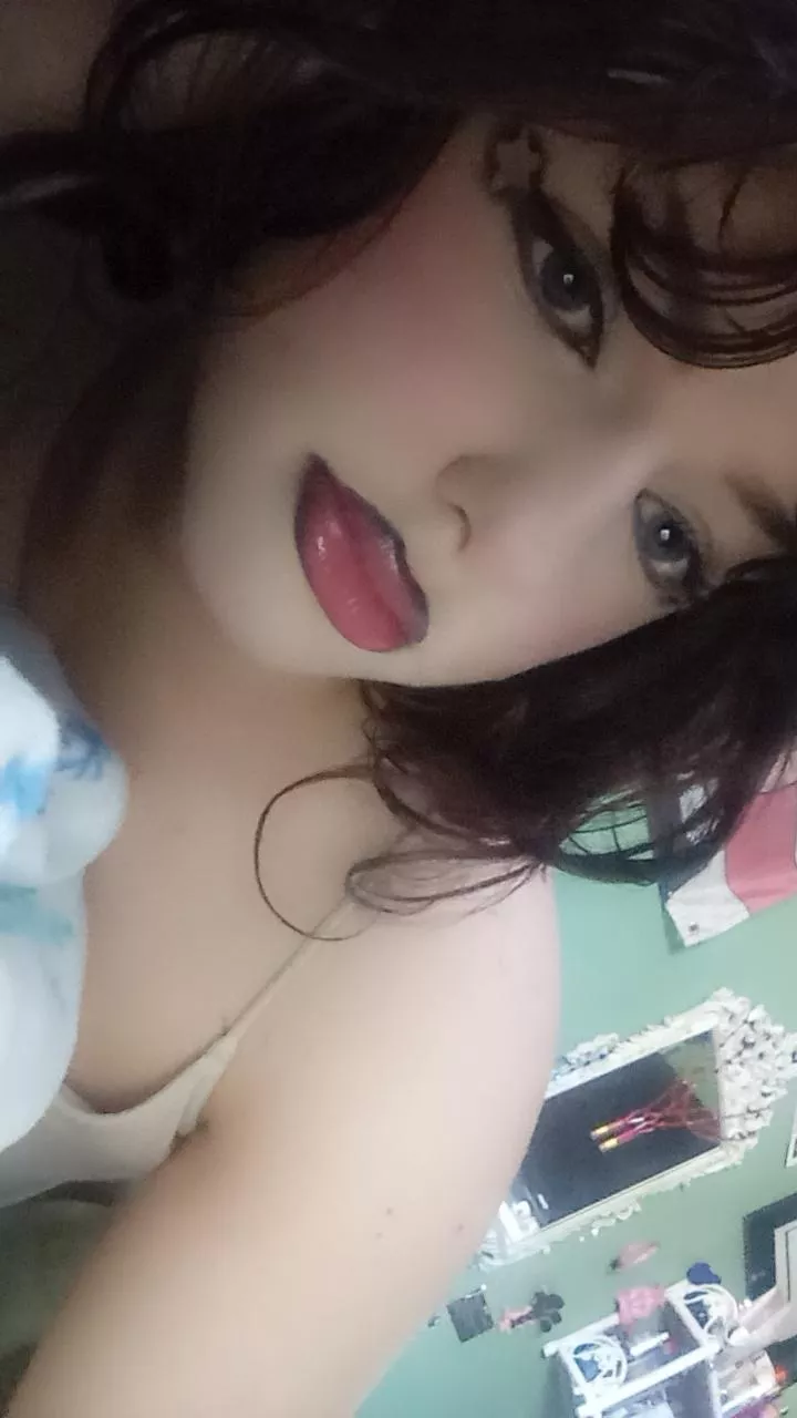 The eyes need some lashes but i still love this look