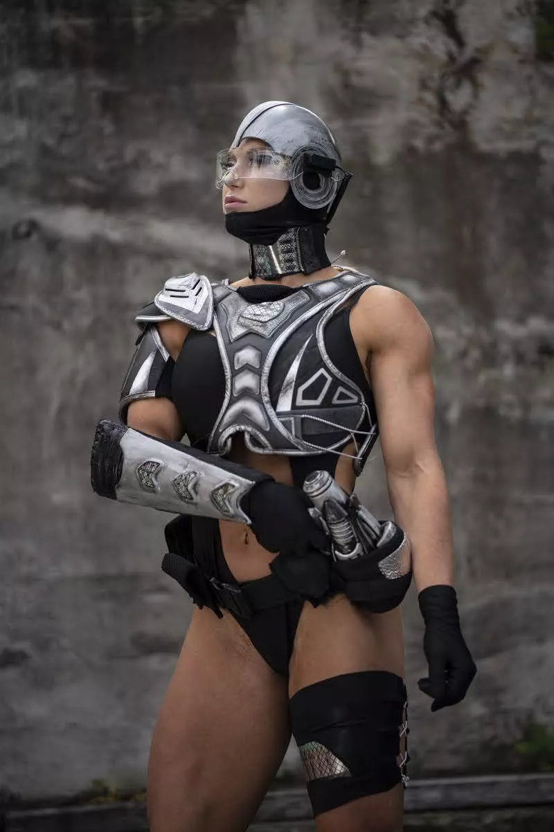 A pic from a cosplay shoot I did -hoping to get into this more!