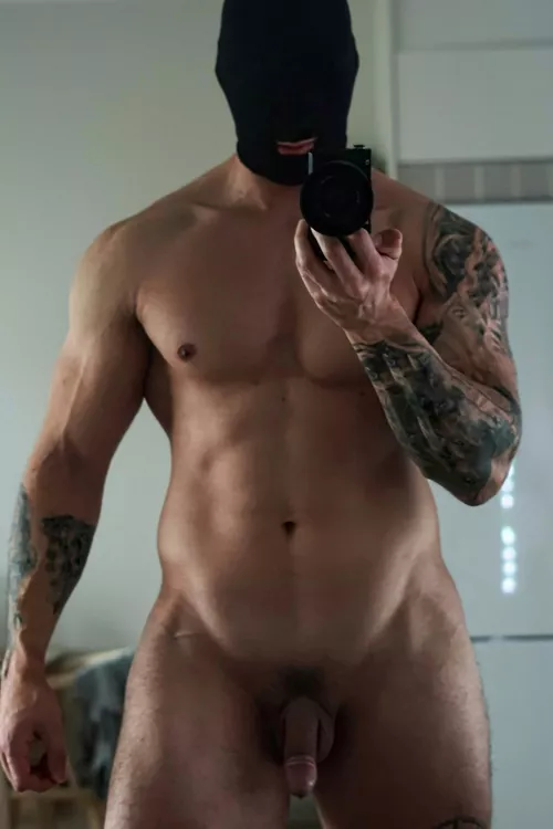 Barely even started, and I’m already leaking… Tell me how you’d handle this in the comments. (28)