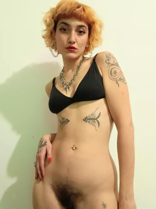 my pussy is waiting to be eaten